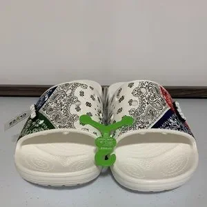 CROCS | Shoes | Classic Crocs Bandana Unisex Slidessize 12  display picture 1